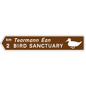 Tourist attraction direction sign